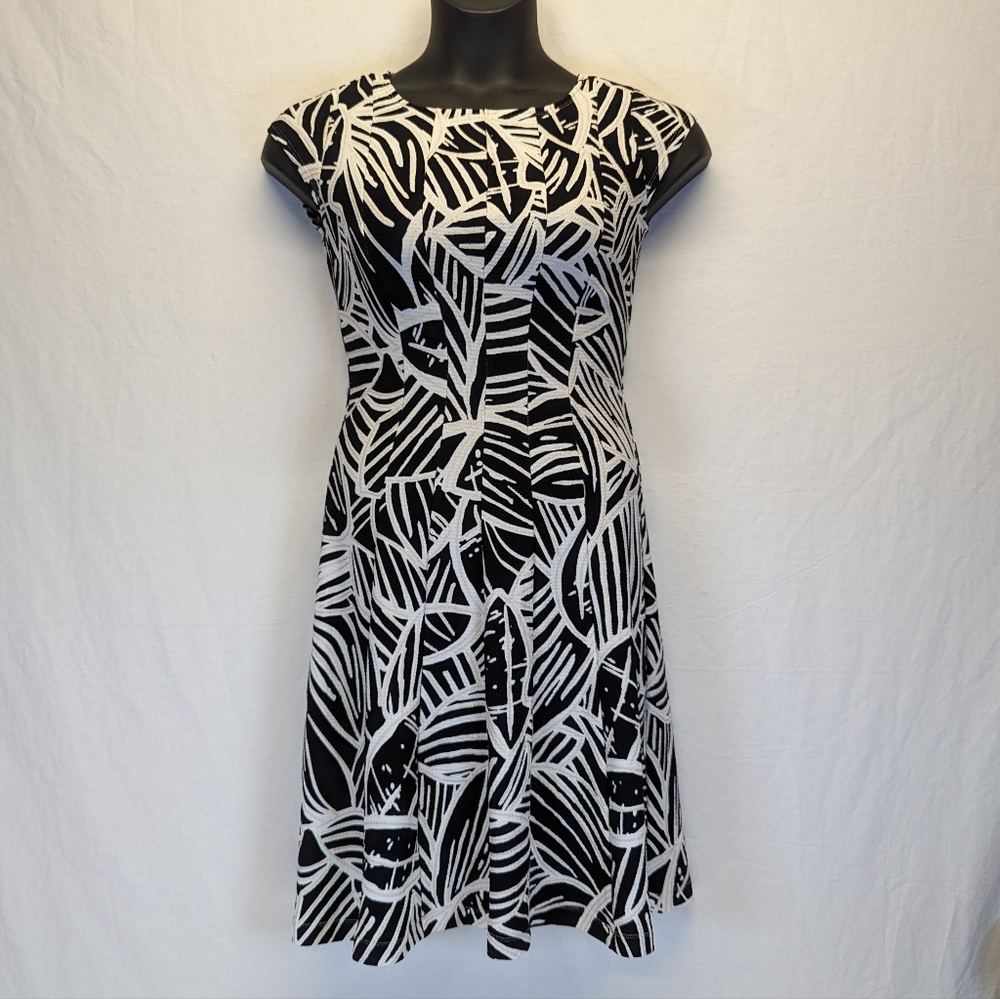Signature by Robbie Bee Black & White Maxi Dress
